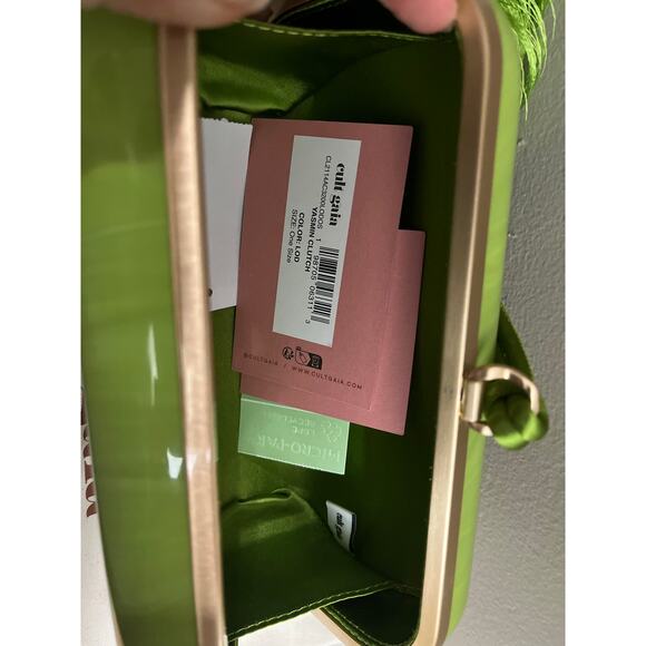 Cult Gaia
small Yasmin tassel-embellished clutch bag - Picture 6 of 10